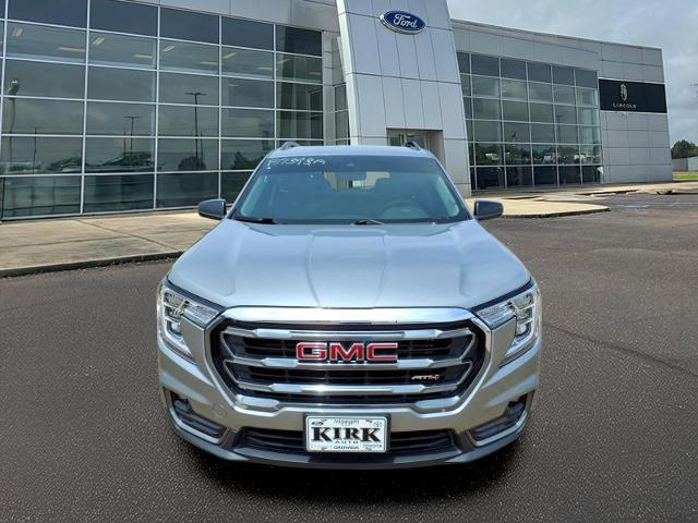 2024 GMC Terrain AWD AT4