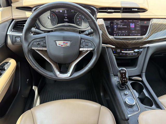 2022 Cadillac XT6 AWD Premium Luxury