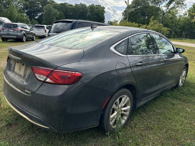 2017 Chrysler 200 Limited Platinum