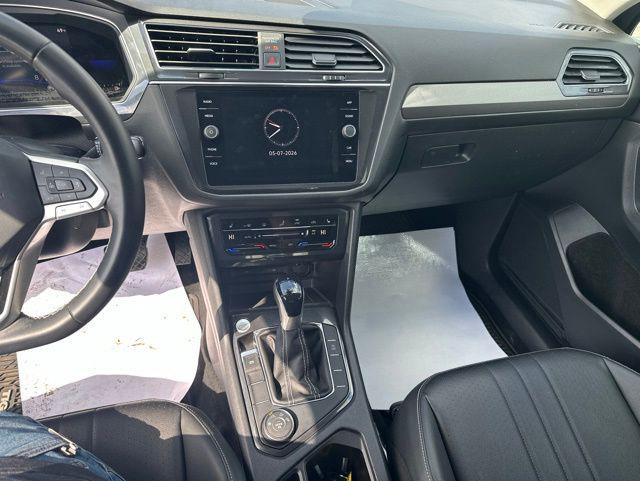 2023 Volkswagen Tiguan 2.0T SE