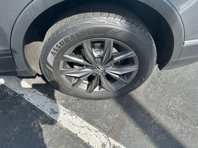 2023 Volkswagen Tiguan 2.0T SE