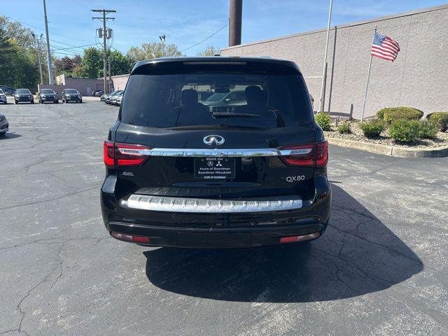 2019 INFINITI QX80 LUXE