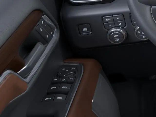 2026 GMC Sierra 2500HD Crew Cab, Standard Bed, Denali Ultimate, 4WD