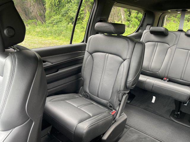 2026 Jeep Grand Wagoneer Limited Altitude 4x4
