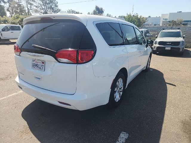 2017 Chrysler Pacifica Touring