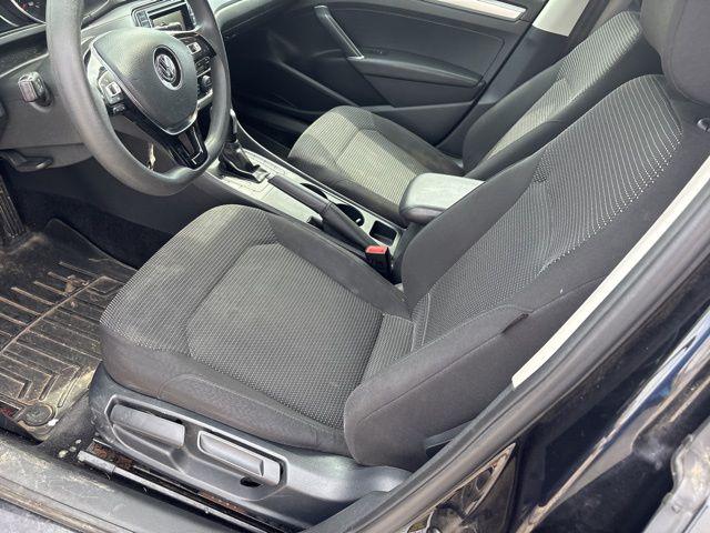 2017 Volkswagen Passat 1.8T S