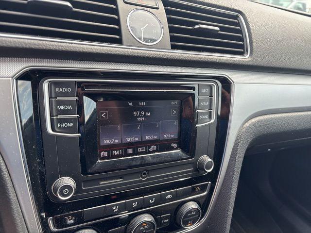 2017 Volkswagen Passat 1.8T S