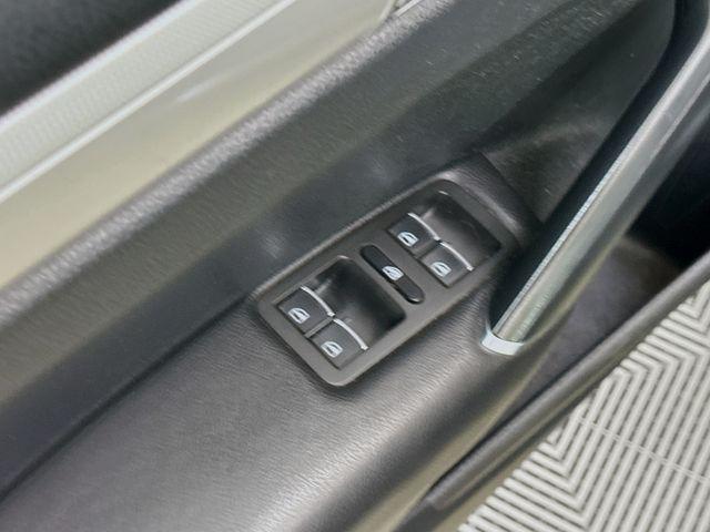 2017 Volkswagen Passat 1.8T S