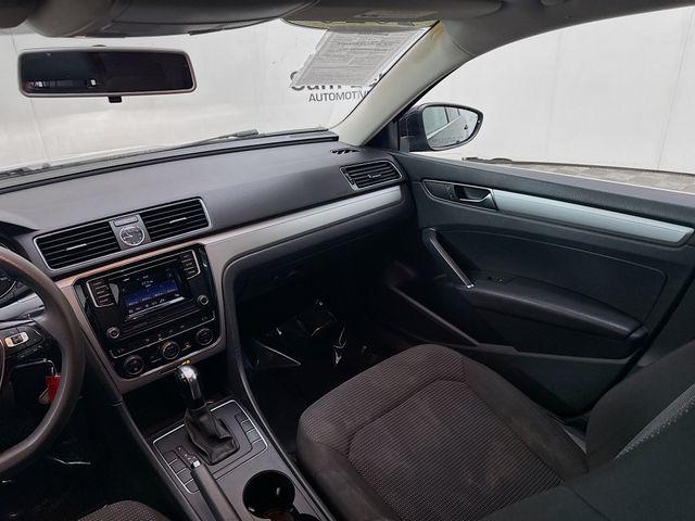 2017 Volkswagen Passat 1.8T S