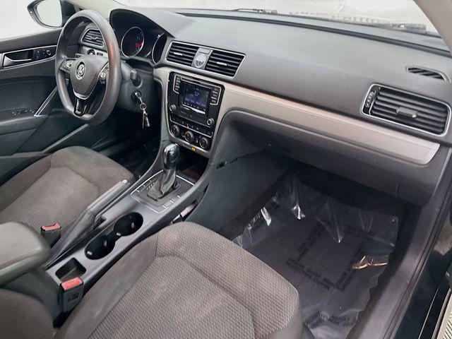 2017 Volkswagen Passat 1.8T S