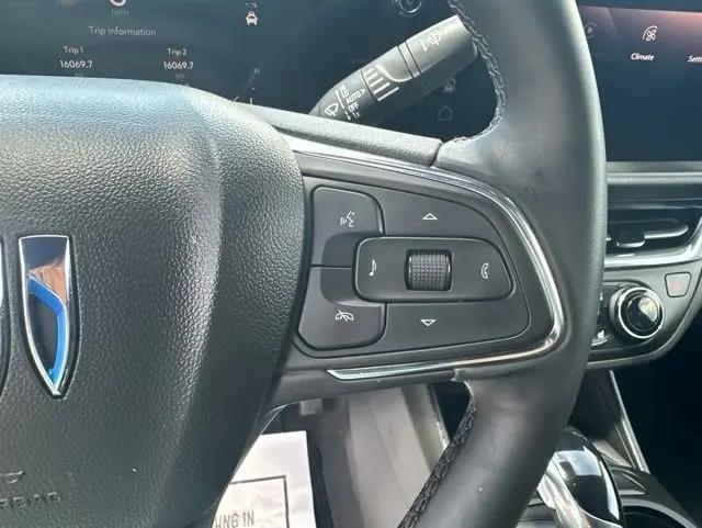 2025 Buick NV Preferred FWD