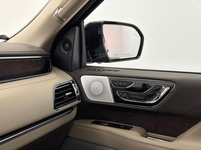 2022 Lincoln Navigator Reserve L