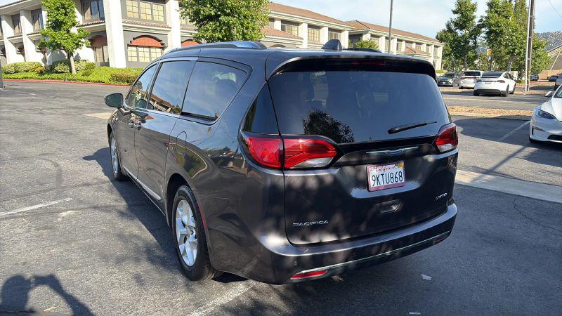 2020 Chrysler Pacifica Limited