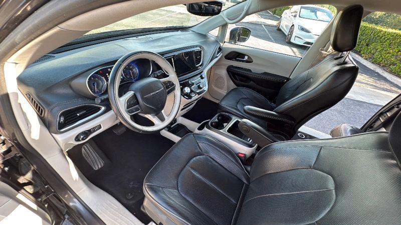 2020 Chrysler Pacifica Limited