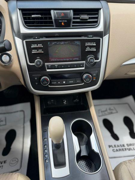 2017 Nissan Altima 2.5 SV