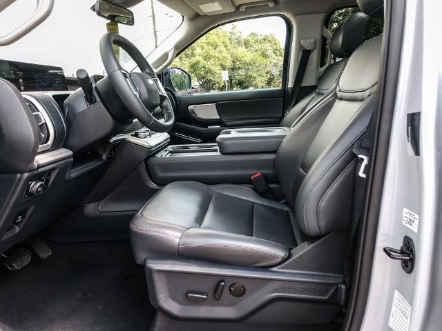 2025 Ford Expedition Active MAX