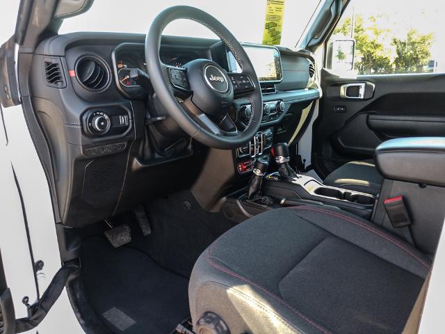 2025 Jeep Wrangler 4-Door Rubicon 4x4