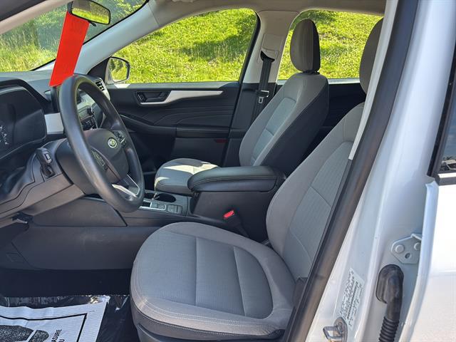 2022 Ford Escape S