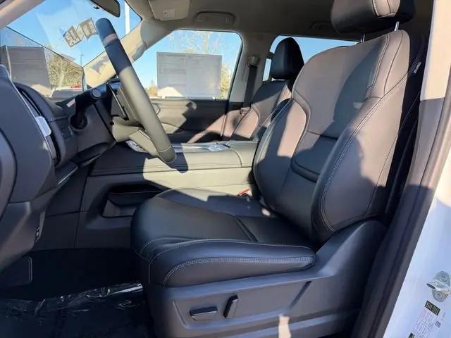 2026 Nissan Armada SV