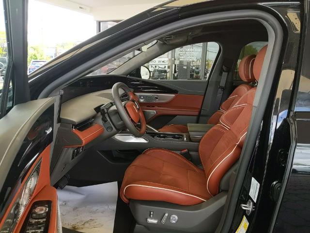 2025 Lincoln Nautilus Black Label