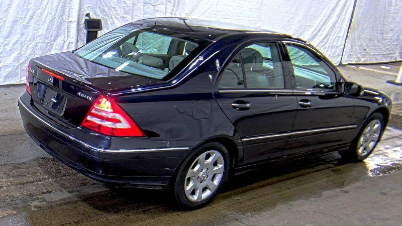2005 Mercedes-Benz C 240 Luxury 4MATIC