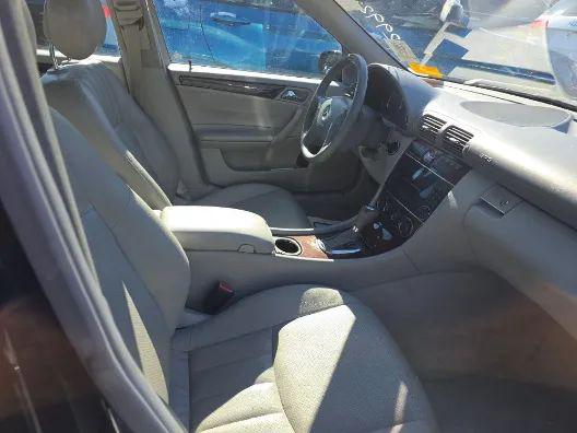 2005 Mercedes-Benz C 240 Luxury 4MATIC