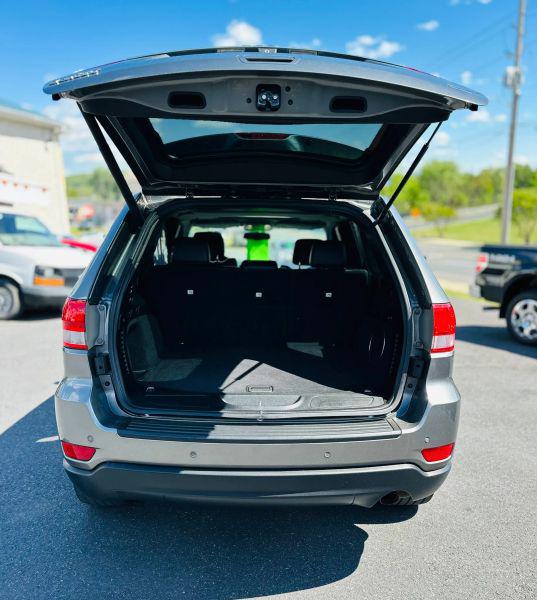 2012 Jeep Grand Cherokee Laredo