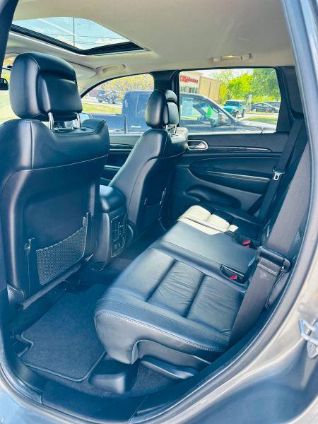 2012 Jeep Grand Cherokee Laredo