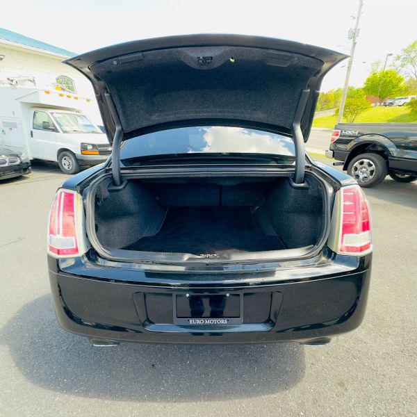2012 Chrysler 300 S V6