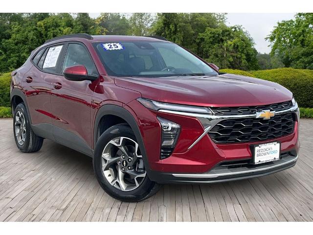 2025 Chevrolet Trax FWD LT