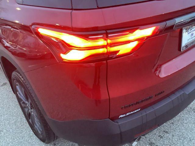 2023 Chevrolet Traverse AWD RS