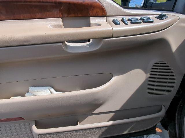 2004 Ford F-350 Unknown