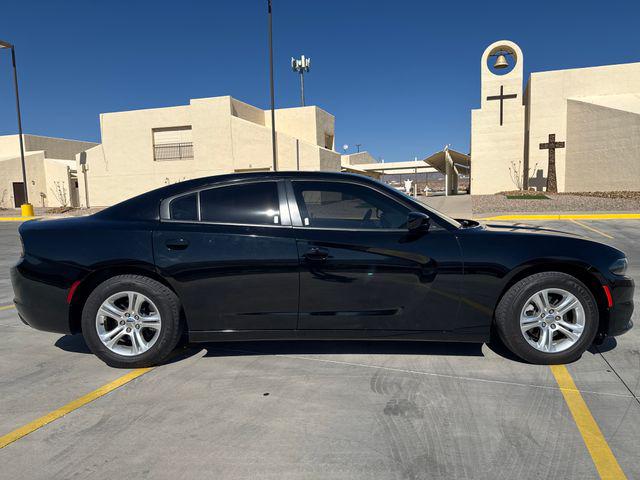 2021 Dodge Charger SXT RWD