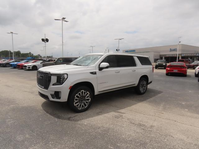 2023 GMC Yukon XL 4WD Denali Ultimate