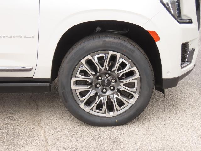 2023 GMC Yukon XL 4WD Denali Ultimate