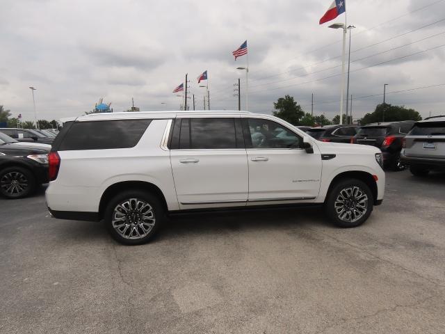 2023 GMC Yukon XL 4WD Denali Ultimate