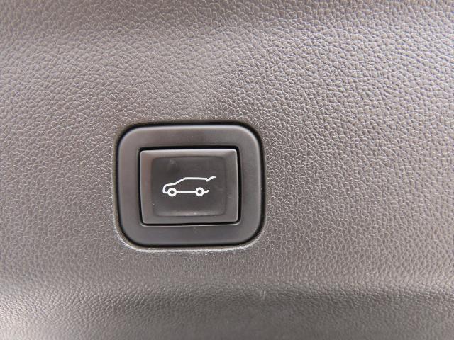 2023 GMC Yukon XL 4WD Denali Ultimate