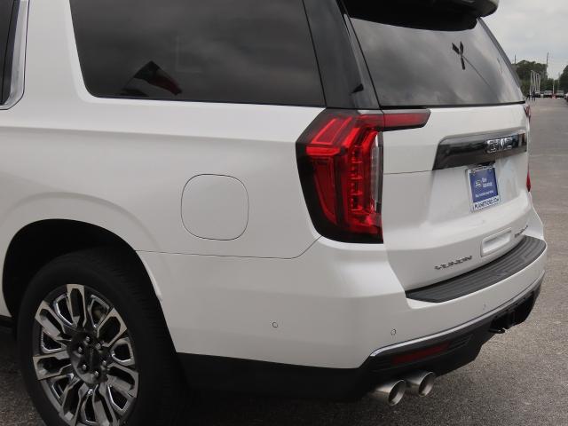2023 GMC Yukon XL 4WD Denali Ultimate