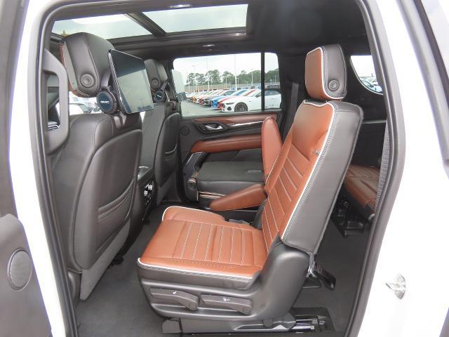 2023 GMC Yukon XL 4WD Denali Ultimate