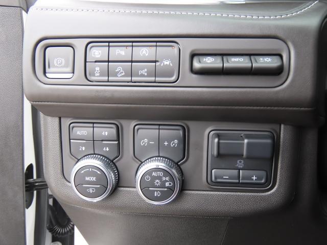 2023 GMC Yukon XL 4WD Denali Ultimate