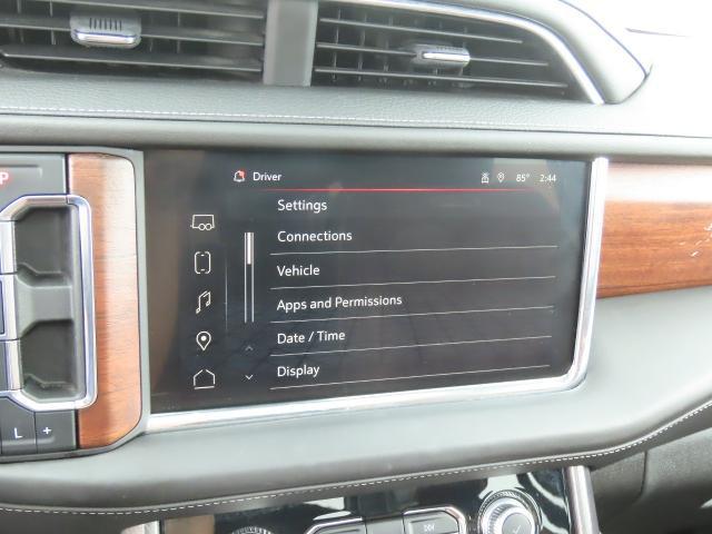 2023 GMC Yukon XL 4WD Denali Ultimate