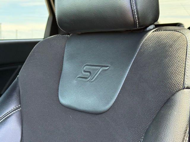 2023 Ford Edge ST