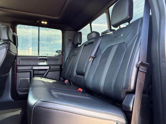 2022 Ford F-450 Platinum