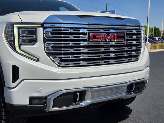 2023 GMC Sierra 1500 4WD Crew Cab Short Box Denali
