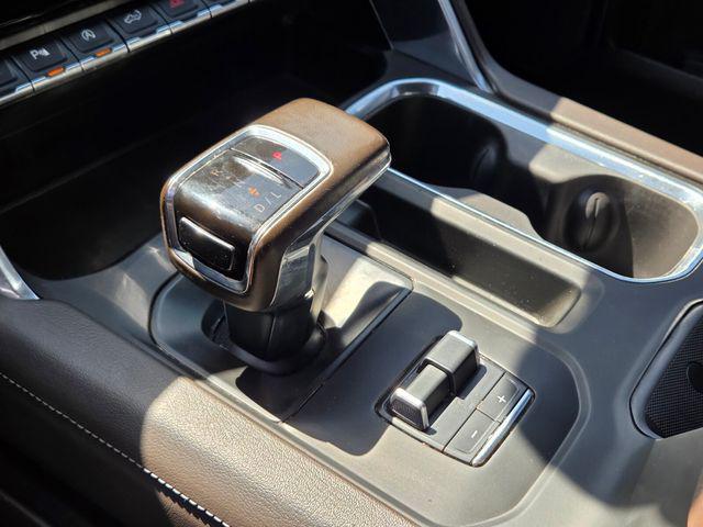 2023 GMC Sierra 1500 4WD Crew Cab Short Box Denali