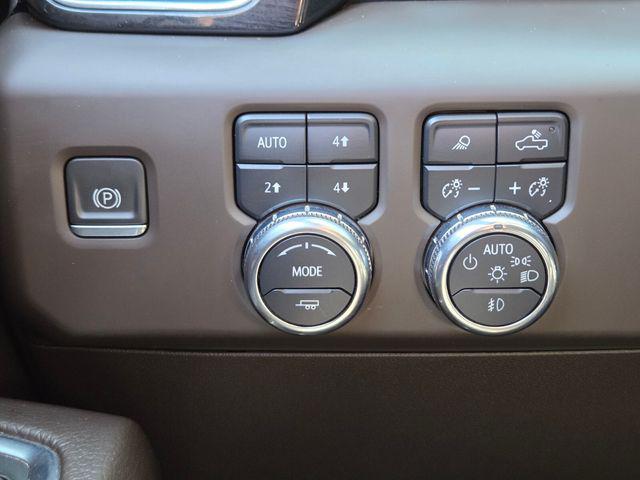2023 GMC Sierra 1500 4WD Crew Cab Short Box Denali