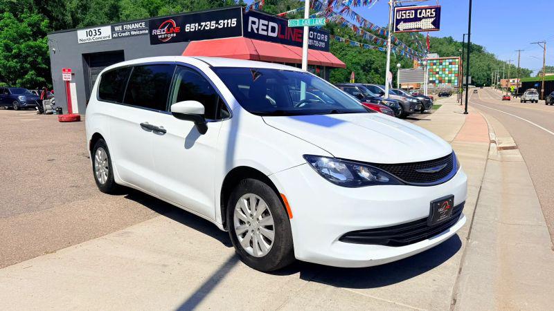 2018 Chrysler Pacifica L for sale in South Saint Paul, MN