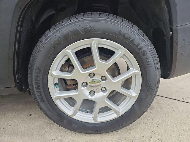 2019 Jeep Renegade Latitude FWD