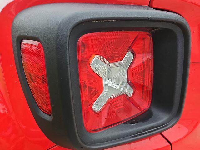 2019 Jeep Renegade Latitude FWD