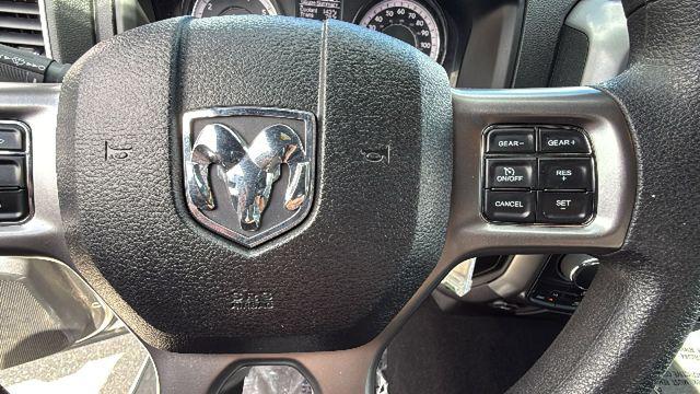 2024 Ram 1500 Classic Warlock Crew Cab 4x4 5'7" Box